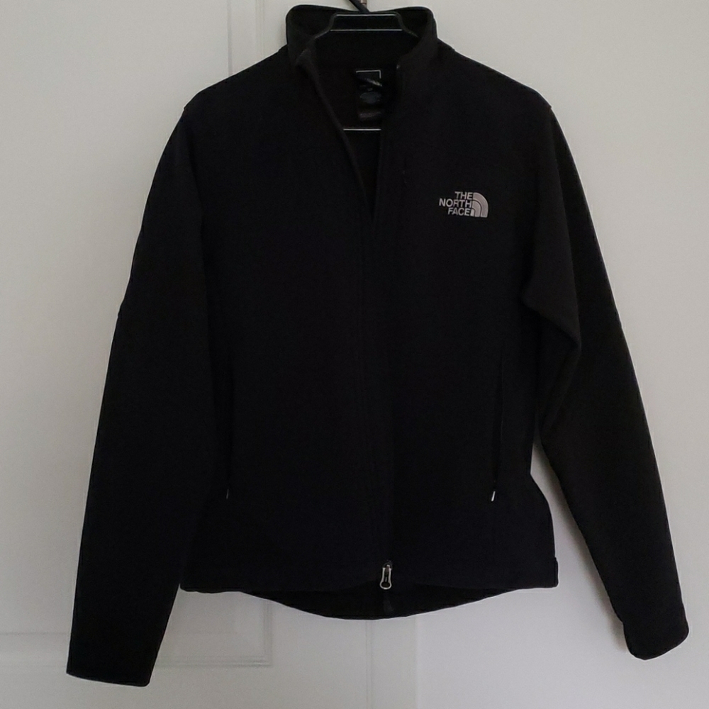 North face black soft shell jacket Sm/Pet